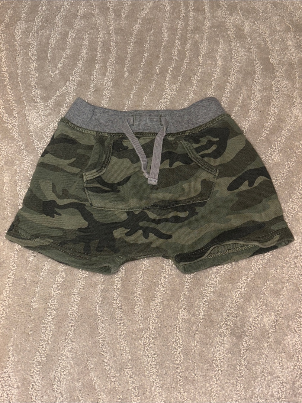 Baby Gap camo sweat shorts with kangaroo pocket